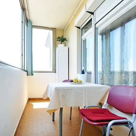 Apartman Elin Daire Pula